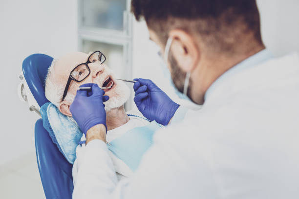 Best Emergency Dental Extractions in Galesburg, IL